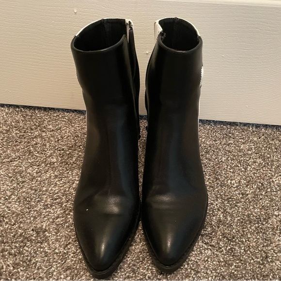 MCLC Balancing Act bootie - Picture 7 of 8